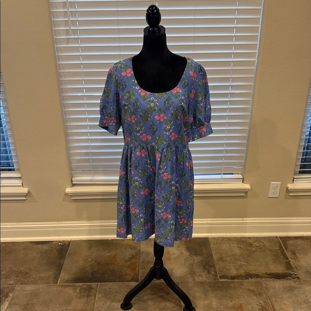 Blue Floral Scoop Neck Mini Dress